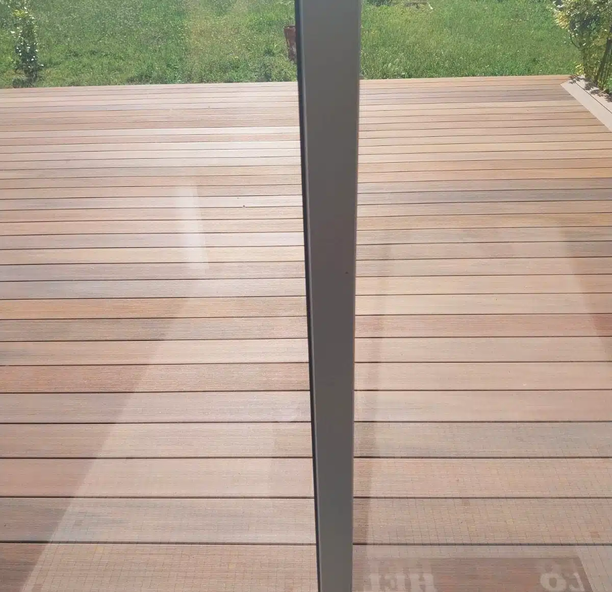 Terrasse extérieure par SG MENUISERIE